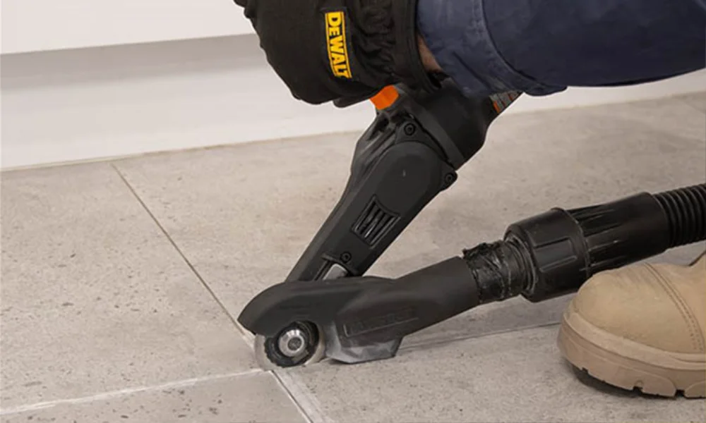 Arbortech Mini Grinder használat közben