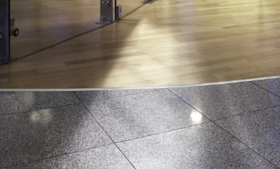 PF290 burkolatváltó profil